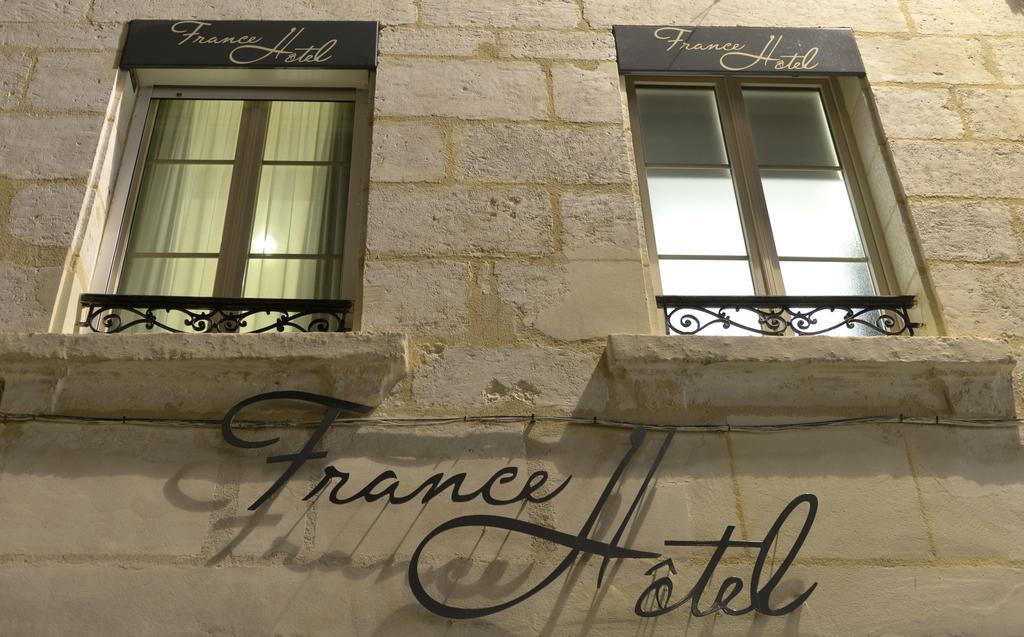 France Hotel Ньор Экстерьер фото
